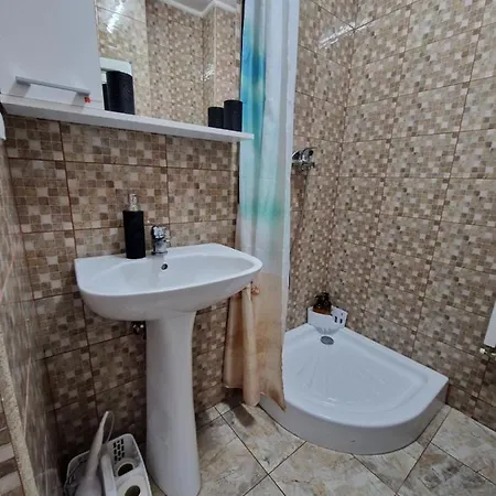Apartamentul Florilor De Fan * אזוגה